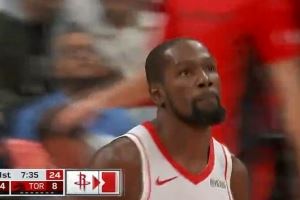 “申杜”配合！申京机敏抢断 杜兰特反击迈开三大步直接上篮！