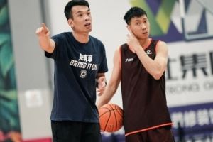 中国香港金牛已展开季前集训 全力备战CBA俱乐部杯和NBL新赛季